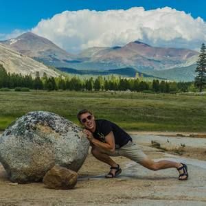 Meet your Posher, Brady